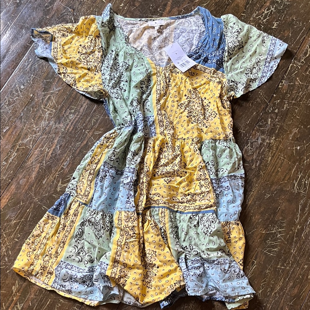 NWT! True Craft Multicolor Patterned Top